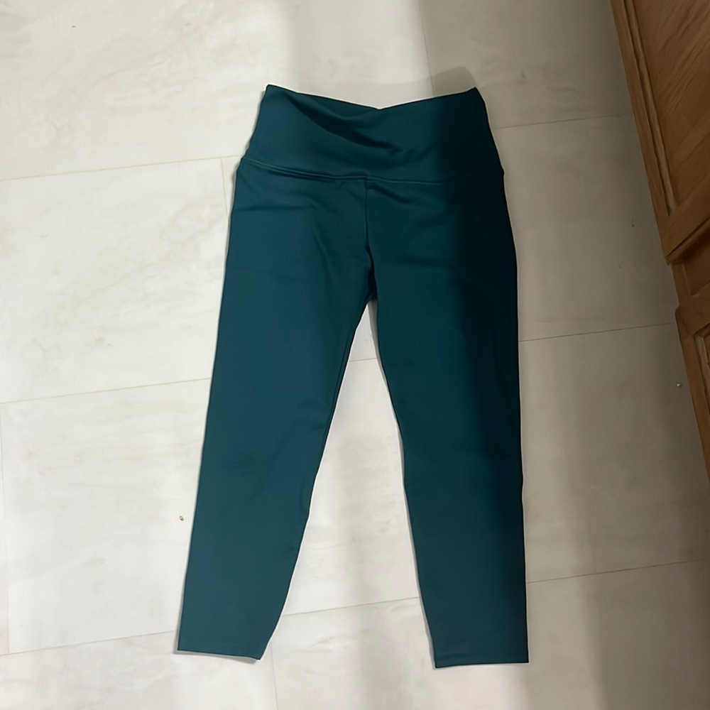Turquoise leggings